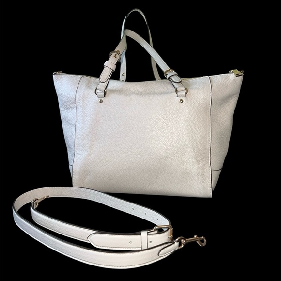 Authentic Coach C5690 “Kleo” Large Carryall Pebbled Leather Handbag in Chalk - Picture 8 of 12